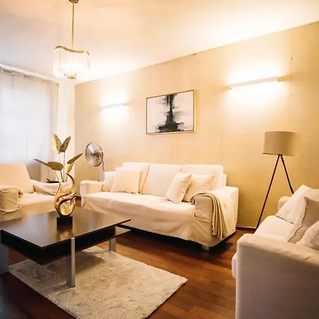 Clicktheflat Ceremony Old Town Apartament