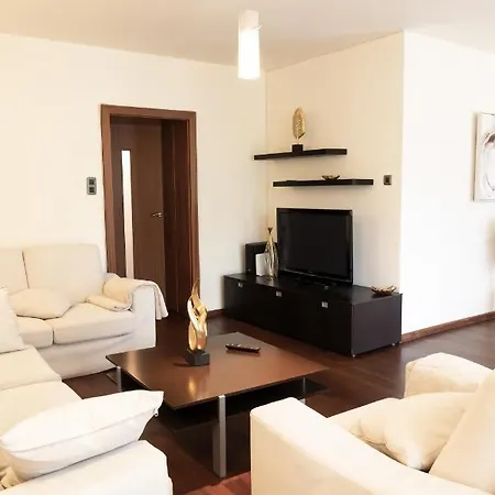 Clicktheflat Ceremony Old Town Daire *