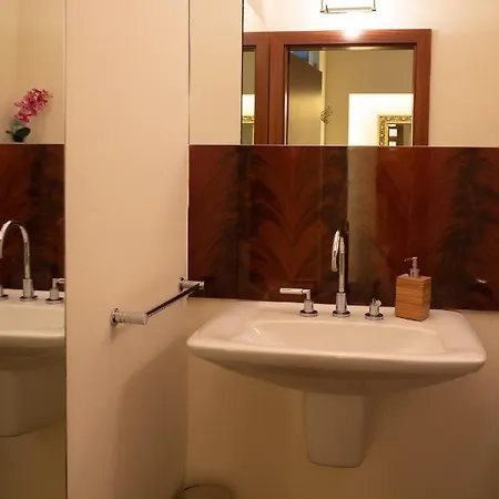 Clicktheflat Ceremony Old Town