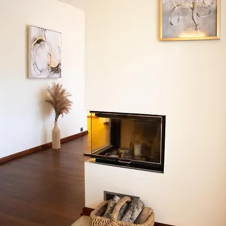 Clicktheflat Ceremony Old Town *