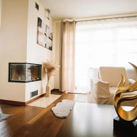 Clicktheflat Ceremony Old Town *